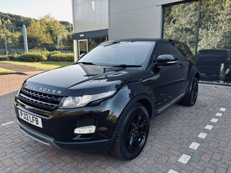 2012 Land Rover Range Rover Evoque 2.2 Sd4 Pure in Black — image 1