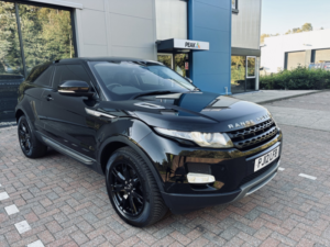 2012 Land Rover Range Rover Evoque 2.2 Sd4 Pure in Black — image 3