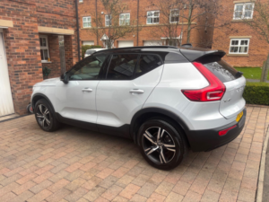 2020 Volvo Xc40 2.0 B4 Mhev R-Design Auto Euro 6 (s/s) 5dr in Silver — image 4