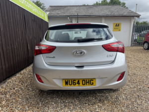 2014 Hyundai I30 1.4 Active in Silver — image 5