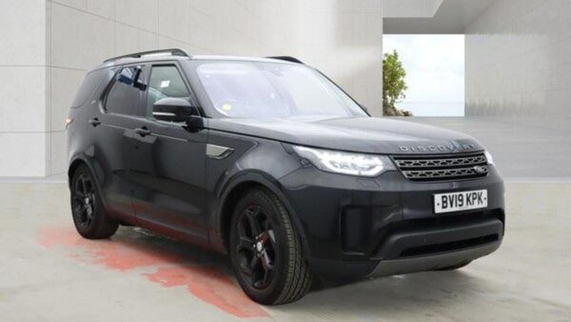 2019 Land Rover Discovery 2.0 Sd4 Se Auto 4WD Euro 6 (s/s) 5dr in Black — image 1