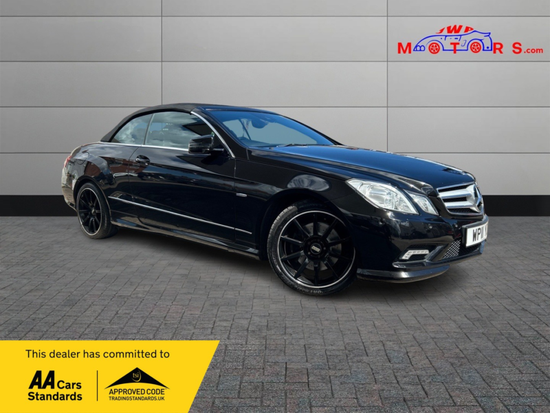 2011 Mercedes-Benz E Class 2.1 E250 Cdi Blueefficiency Sport in Black — image 1