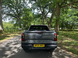 2025 Ford Ranger 2.0 Td Ecoblue Wildtrak Pickup Double Cab 4dr Diesel Auto 4WD Euro 6 (s/s) (205 Ps) in Grey — image 4