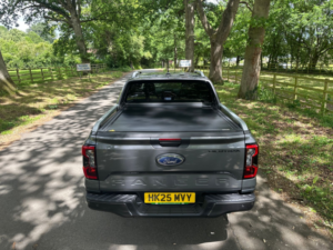 2025 Ford Ranger 2.0 Td Ecoblue Wildtrak Pickup Double Cab 4dr Diesel Auto 4WD Euro 6 (s/s) (205 Ps) in Grey — image 5