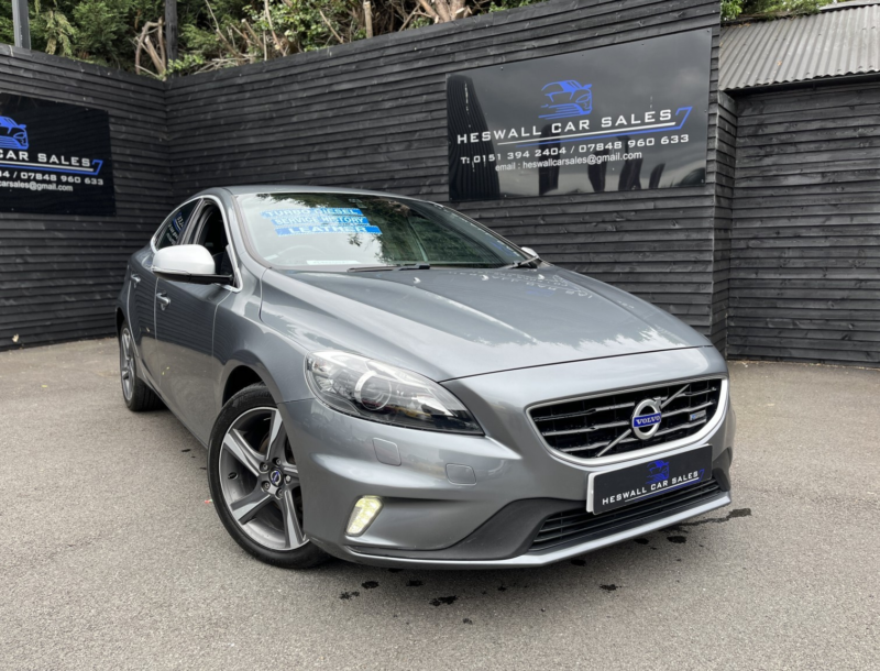 2014 Volvo V40 1.6 R-Design Lux D2 (115hp) in Grey — image 1
