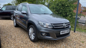 2016 Volkswagen Tiguan 2.0 Tdi Bluemotion Tech Match Edition DSG 4WD Euro 6 (s/s) 5dr in Grey — image 5