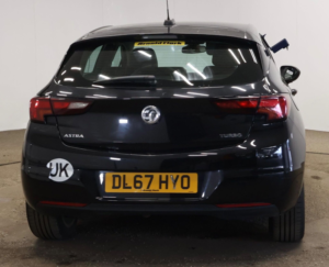 2017 Vauxhall Astra 1.4i Turbo Elite Euro 6 5dr in Black — image 2
