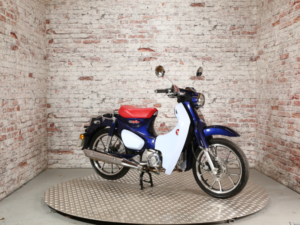 2018 Honda Super Cub C125 in Blue — image 3