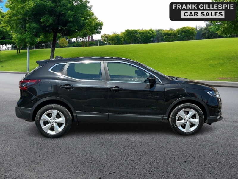2019 Nissan Qashqai 1.5 Dci Acenta Premium Dct Auto Euro 6 (s/s) 5dr in Black — image 1