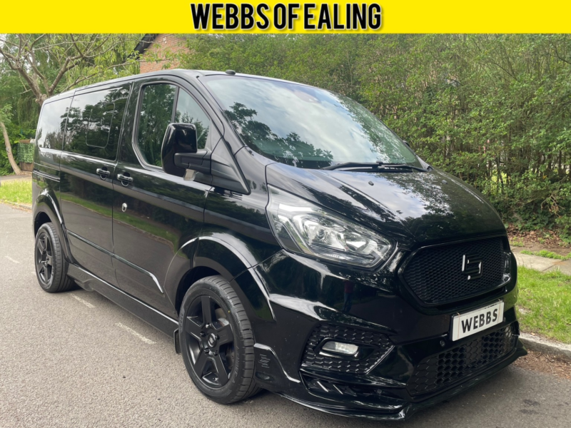 2020 Ford Tourneo Custom 2.0 310 Ecoblue Sport in Black — image 1