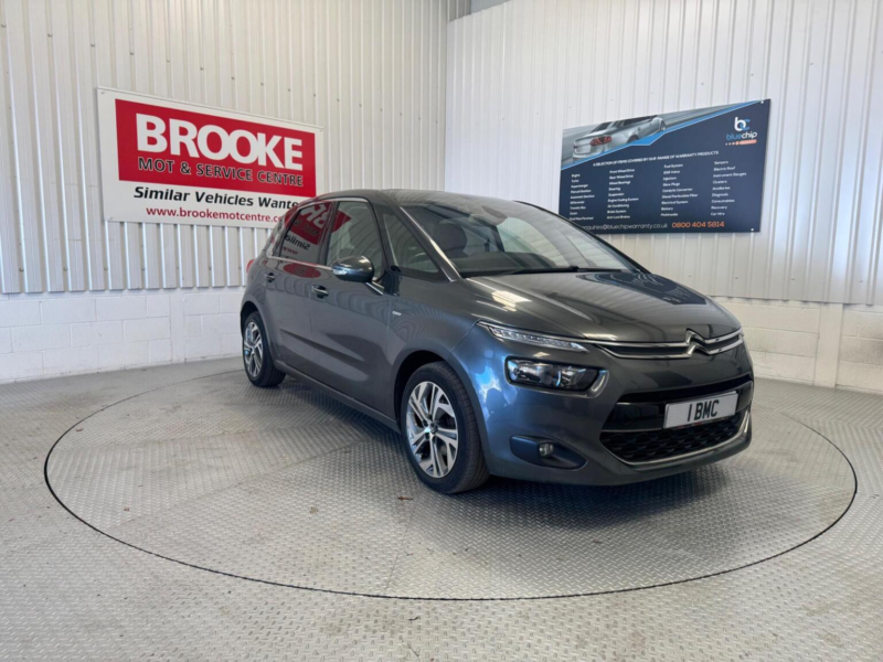 2014 Citroen C4 Picasso 1.6 E-Hdi Airdream Exclusive+ Euro 5 (s/s) 5dr in Grey — image 1