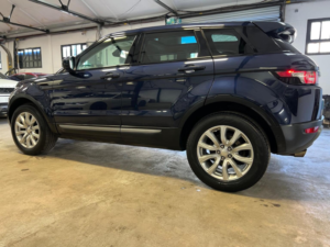 2014 Land Rover Range Rover Evoque 2.2 Sd4 Pure Tech 4WD Euro 5 (s/s) 5dr in Blue — image 6