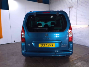 2017 Citroen Berlingo 1.6 Bluehdi Flair in Blue — image 6