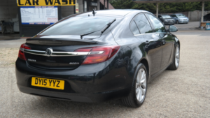 2015 Vauxhall Insignia 2.0 Cdti Ecoflex Sri Nav in Black — image 3