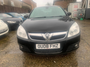 2008 Vauxhall Vectra 2.2i 16v Design 4dr in Black — image 2