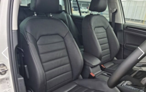 2016 Volkswagen Golf 1.4 R-Line Estate Auto in White — image 4