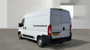 2021 Citroen Relay 2.2 Bluehdi 35 Enterprise in White — image 4