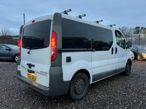 2012 Vauxhall Vivaro 2.0 2900 Cdti 16v in White — image 2