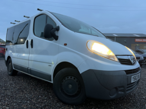 2012 Vauxhall Vivaro 2.0 2900 Cdti 16v in White — image 3