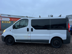 2012 Vauxhall Vivaro 2.0 2900 Cdti 16v in White — image 5