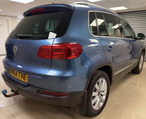 2014 Volkswagen Tiguan 2.0 Tdi Bluemotion Tech Match SUV 5dr Diesel DSG 4WD Euro 5 (s/s) (140 Ps) in Blue — image 4