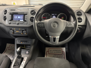 2014 Volkswagen Tiguan 2.0 Tdi Bluemotion Tech Match SUV 5dr Diesel DSG 4WD Euro 5 (s/s) (140 Ps) in Blue — image 6