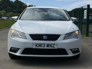 2013 SEAT Leon 2.0 Tdi Cr Se in White — image 2