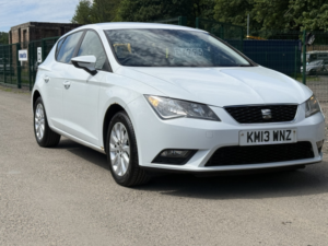 2013 SEAT Leon 2.0 Tdi Cr Se in White — image 3