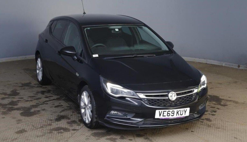 2019 Vauxhall Astra 1.4i Turbo Design Auto Euro 6 (s/s) 5dr in Black — image 1