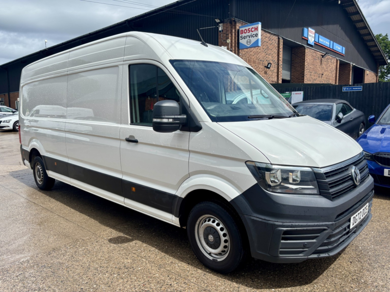 2022 Volkswagen Crafter 2.0 Tdi Cr35 Business Lwb 6 Speed in White — image 1