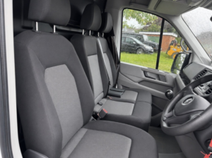 2022 Volkswagen Crafter 2.0 Tdi Cr35 Business Lwb 6 Speed in White — image 2