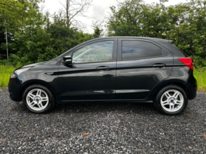 2017 Ford Ka+ 1.2 Ti-Vct Zetec in Black — image 6