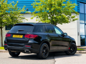 2020 Mercedes-Benz Glc 2.0 Glc 220 D 4matic Amg Line Auto 4WD 5dr in Black — image 3
