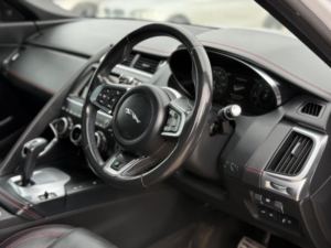 2020 Jaguar E-Pace 2.0 D180 Chequered Flag Auto AWD Euro 6 (s/s) 5dr in White — image 2