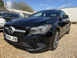 2014 Mercedes-Benz Cla 2.1 Cla220 Cdi Sport in Black — image 4