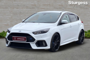 2017 Ford Focus 2.3t Ecoboost Rs AWD Euro 6 (s/s) 5dr in White — image 3