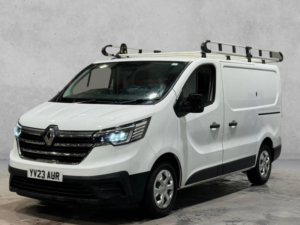 2023 Renault Trafic 2.0 Dci Blue Sl30 Advance L1 H1 Euro 6 (s/s) 5dr in White — image 4
