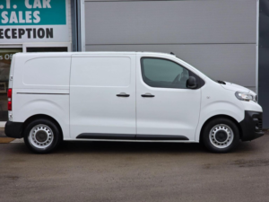2022 Peugeot Expert 1.5 Bluehdi 1000 Professional Premium Standard Panel Van Mwb Euro 6 (s/s) 6dr in White — image 5