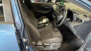 2019 Toyota Corolla 1.8 Vvt-H Icon Tech Touring Sports CVT Euro 6 (s/s) 5dr in Blue — image 4