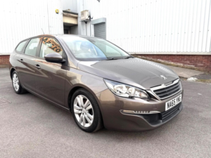 2015 Peugeot 308 Sw 1.6 Bluehdi Active Euro 6 (s/s) 5dr in Grey — image 2