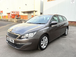 2015 Peugeot 308 Sw 1.6 Bluehdi Active Euro 6 (s/s) 5dr in Grey — image 3