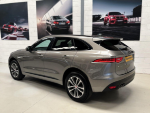 2019 Jaguar F-Pace 2.0 D180 R-Sport Auto AWD Euro 6 (s/s) 5dr in Grey — image 4