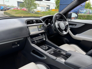 2019 Jaguar F-Pace 2.0 D180 R-Sport Auto AWD Euro 6 (s/s) 5dr in Grey — image 6