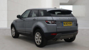 2013 Land Rover Range Rover Evoque 2.2 Sd4 Pure 4WD Euro 5 (s/s) 5dr in Grey — image 4