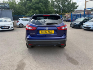 2016 Nissan Qashqai 1.6 Dci Tekna Xtron 2WD Euro 6 (s/s) 5dr in Blue — image 3