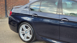 2014 BMW 5 Series 3.0 530d M Sport Auto Euro 6 (s/s) 4dr in Blue — image 3