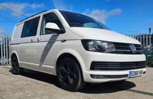 2018 Volkswagen Transporter 2.0 Bitdi T32 Bluemotion Tech Highline Kombi DSG Fwd Swb Euro 6 (s/s) 5dr in White — image 6
