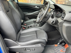 2018 Vauxhall Grandland X 1.5 Turbo D Blueinjection Elite Nav Euro 6 (s/s) 5dr in Blue — image 3