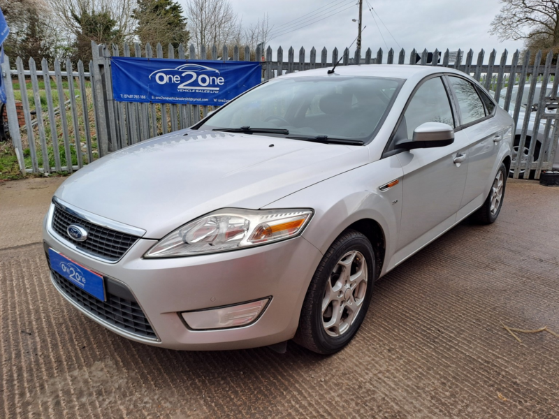 2010 Ford Mondeo 2.0 Tdci Zetec in Silver — image 1