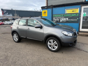2011 Nissan Qashqai 1.6 Acenta 2WD Euro 5 (s/s) 5dr in Grey — image 3